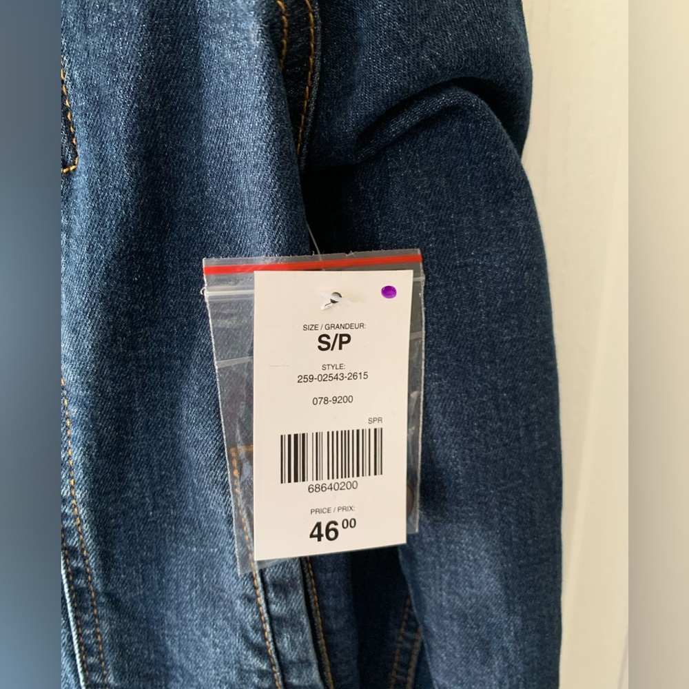 New Jean Jacket - Picture 4 of 4